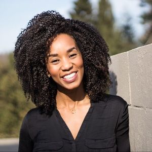 Meet your Posher, Charlene